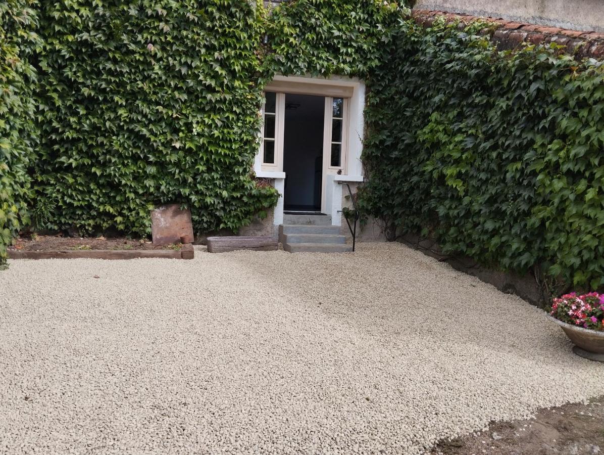 Maison Au Calme Avec Vue Etang Clesse  Bagian luar foto