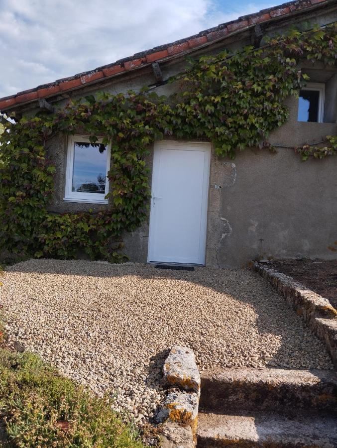 Maison Au Calme Avec Vue Etang Clesse  Bagian luar foto