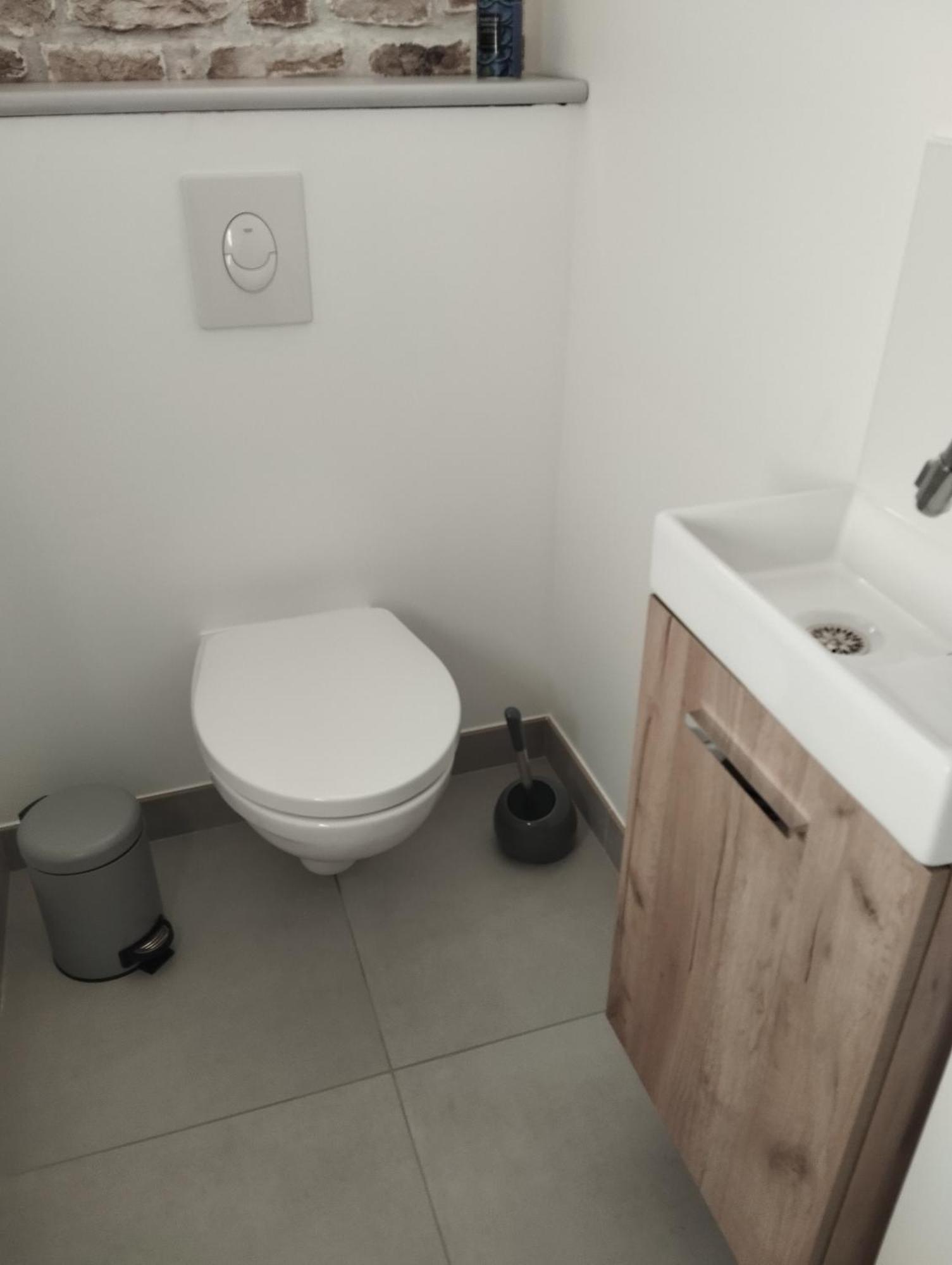Maison Au Calme Avec Vue Etang Clesse  Bagian luar foto